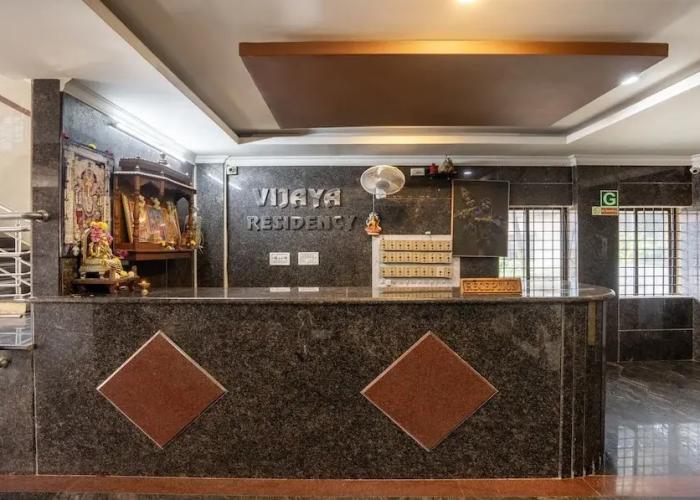Itsy Hotels Vijaya Residency