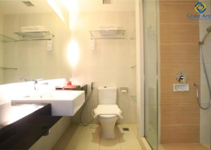 Grand Artos Hotel & Convention