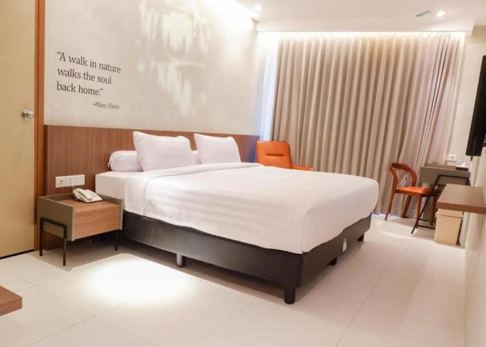 Front One Resort Magelang