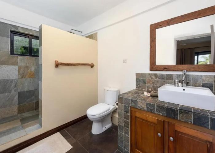 Happy Days Guest House