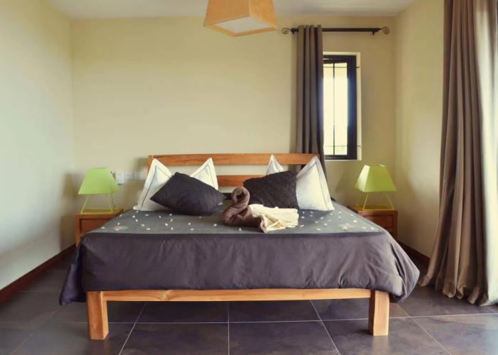 Happy Days Guest House