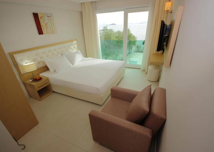 Dragut Point North Hotel