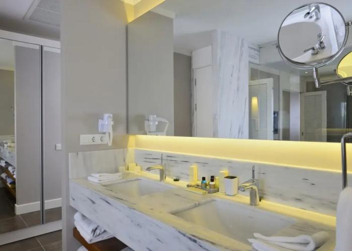 Sundance Suites Hotel