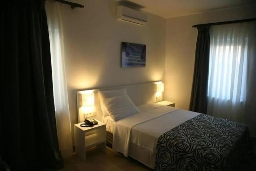 фото Gokceada Anemos Hotel