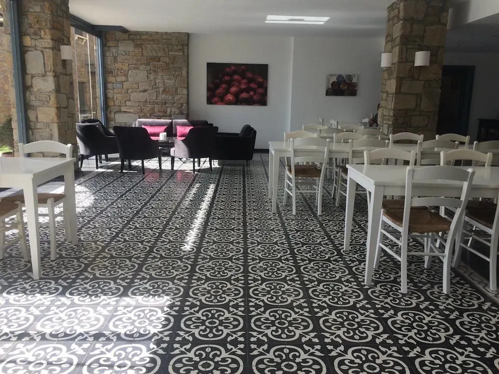 фото Gokceada Anemos Hotel