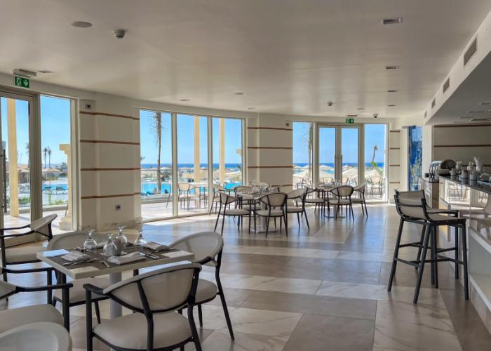 Cleopatra Sidi Henish