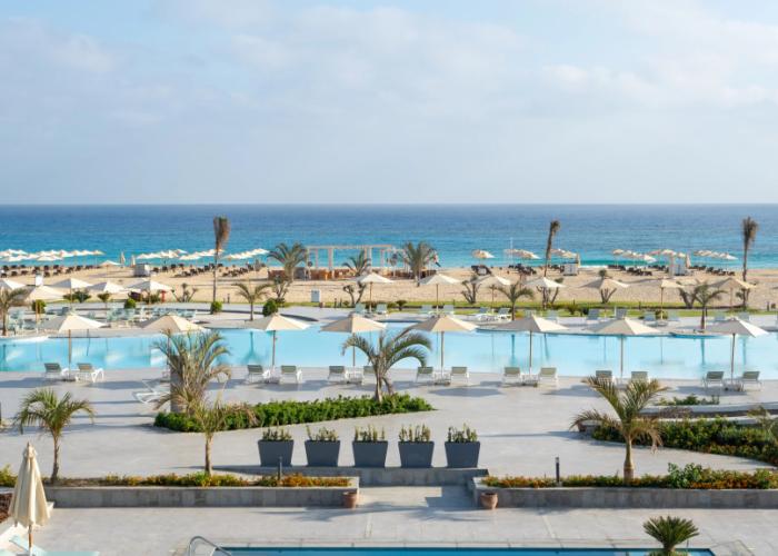 Cleopatra Sidi Henish