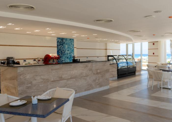 Cleopatra Sidi Henish