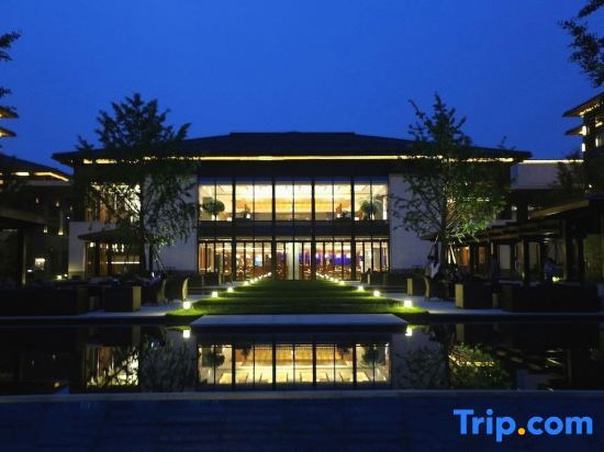 Narada Resort & Spa Phoenix Valley