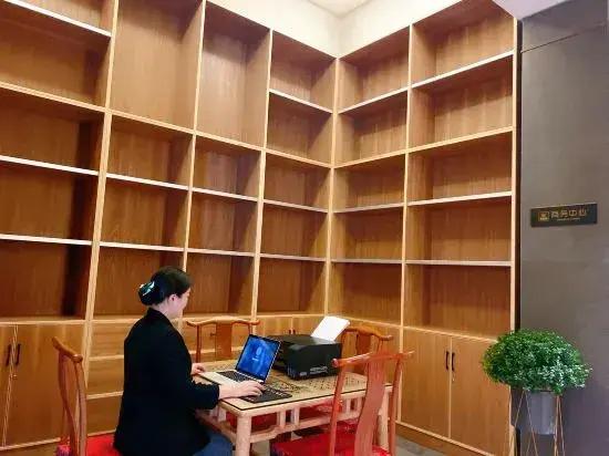Hengdian Chengyi Hotel (Movie City Branch)