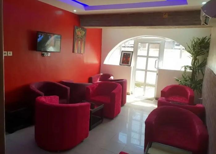 Number 95 Suites