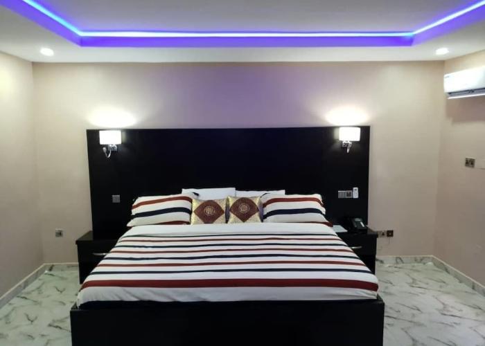 Number 95 Suites