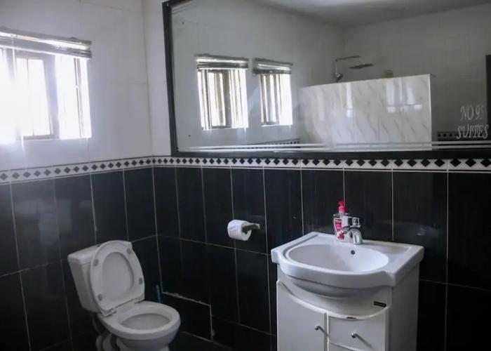 Number 95 Suites