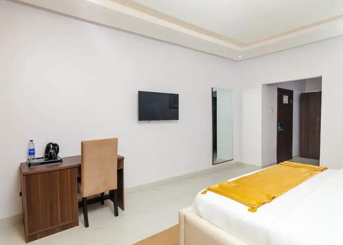 Fifthinn Lekki
