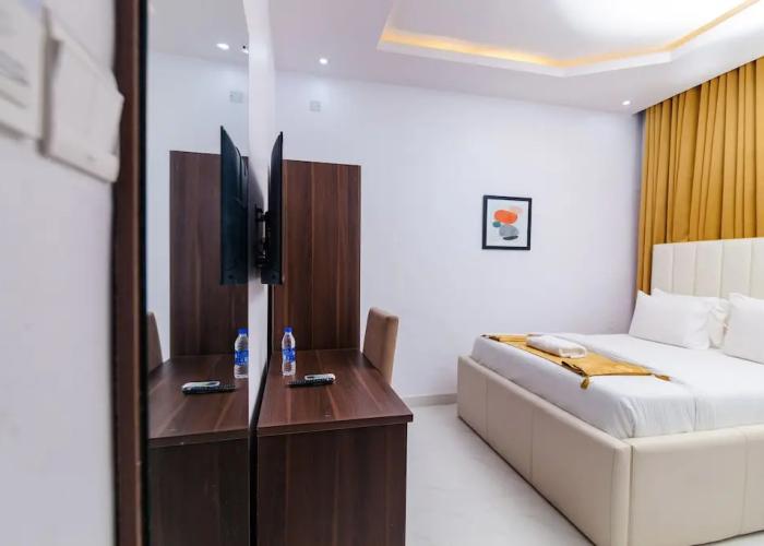 Fifthinn Lekki
