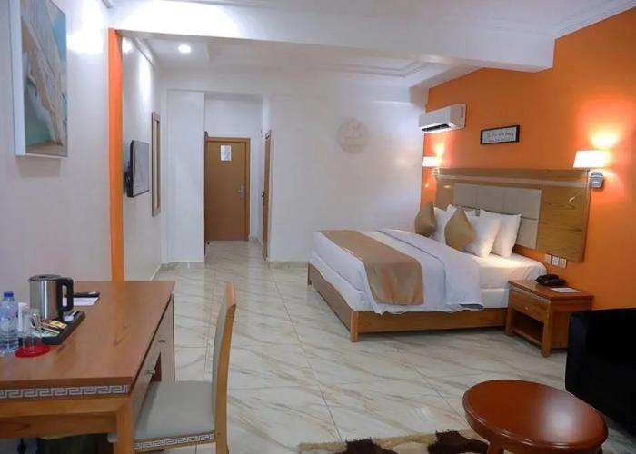 Lekki Grandview Hotel