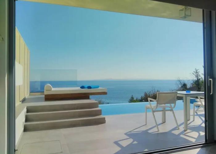 Fiore Suites