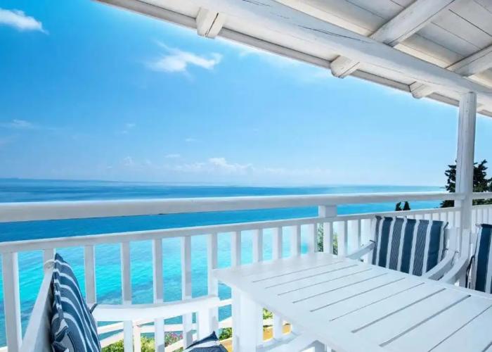 Pelagos Beach Hotel