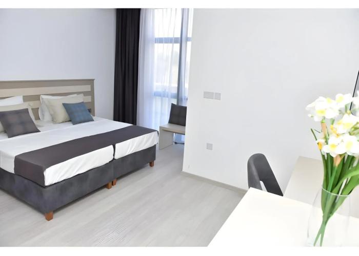 Alya Rooms