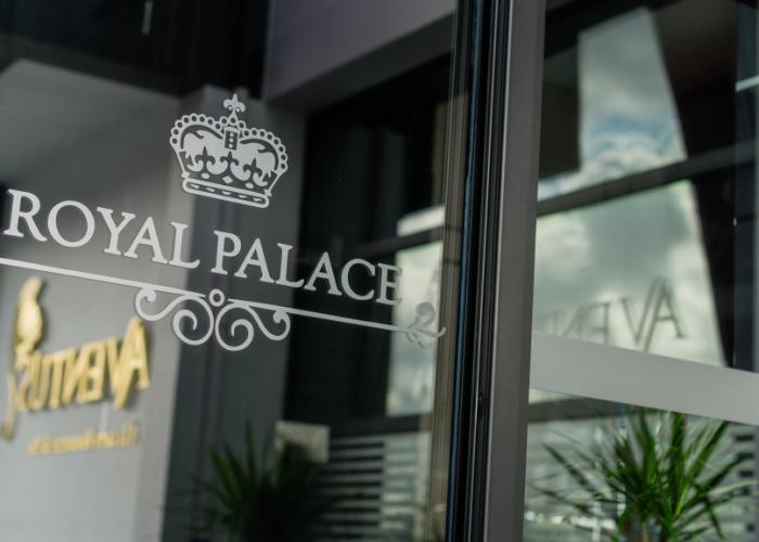 Royal Palace Hotel