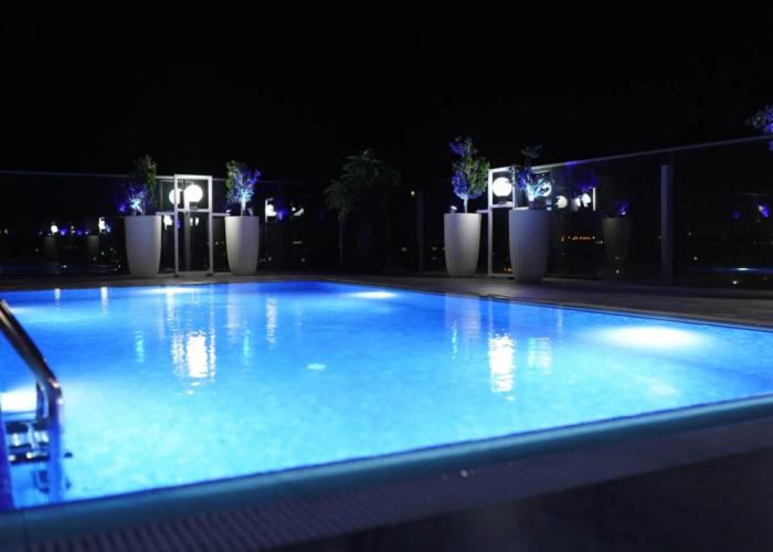 Sky Roof Hotel