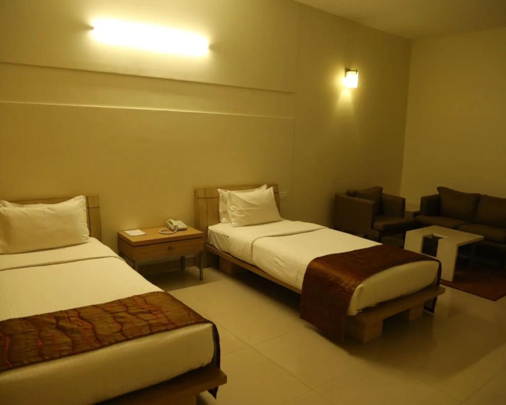 фото Hotel EEFA