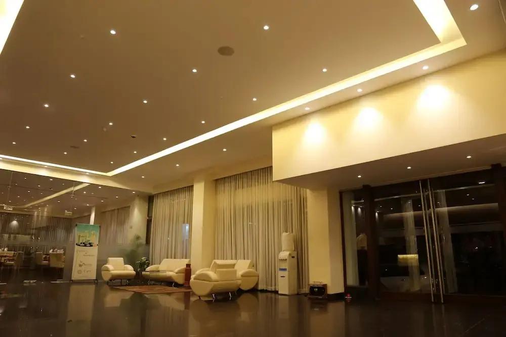 фото Hotel EEFA