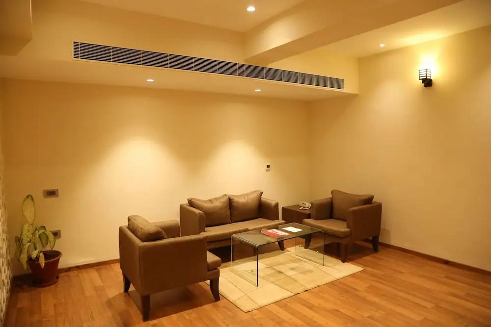 фото Hotel EEFA