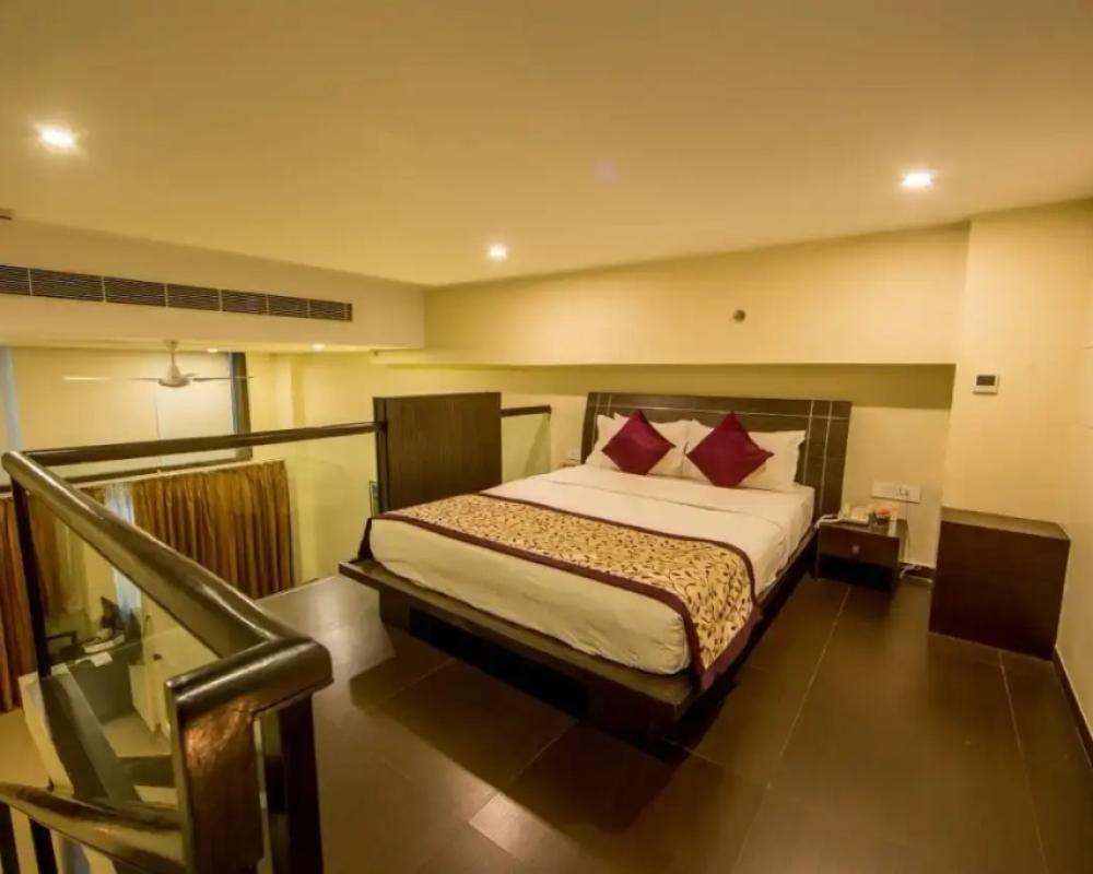 фото Hotel EEFA