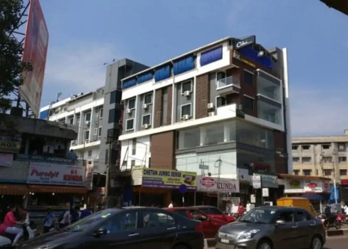 Hotel RK Renaissance