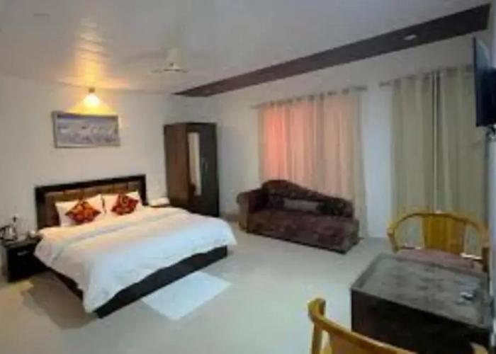 Hotel Prince Valley