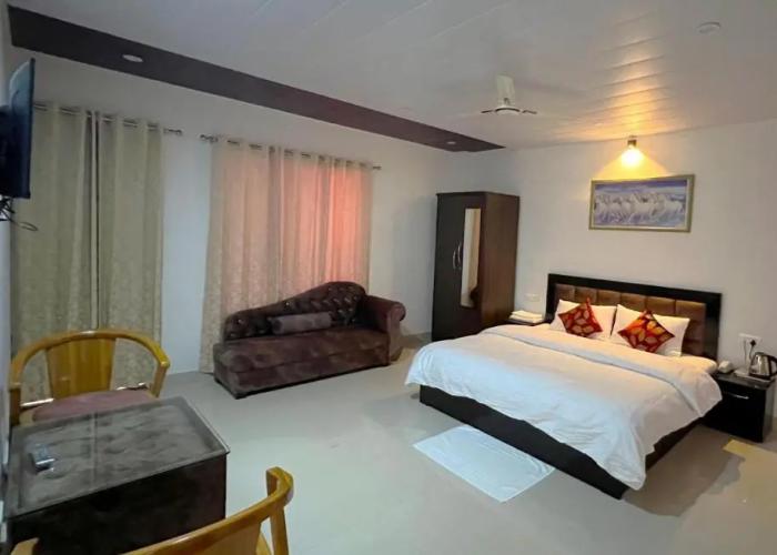 Hotel Prince Valley