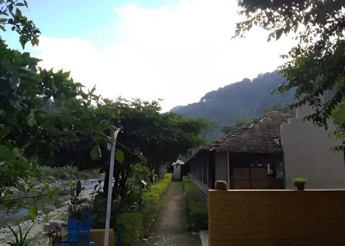 Aita River Resort