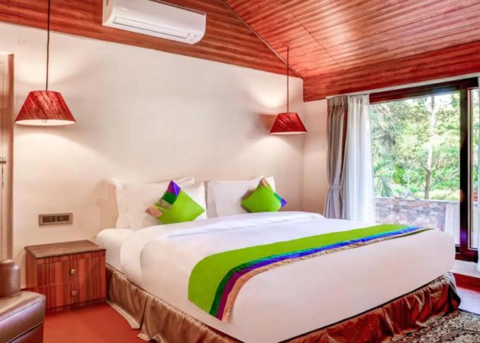 Treebo Premium Blue Mountain Country Club And Resort