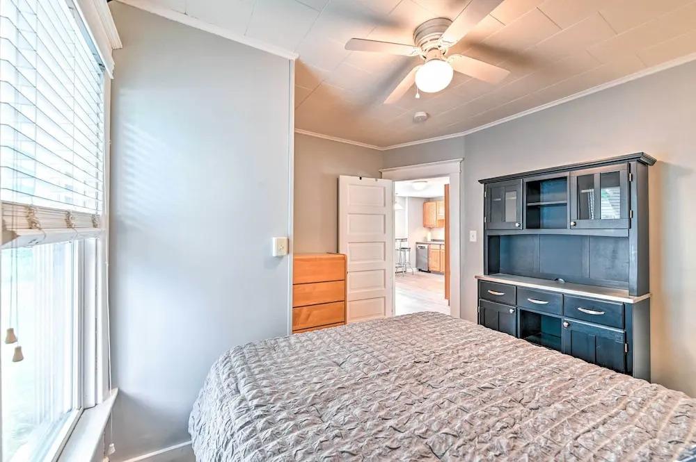 Cozy + Walkable Delmar Getaway w/ Fire Pit!