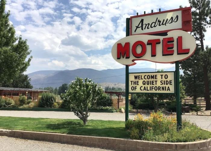 Andruss Motel