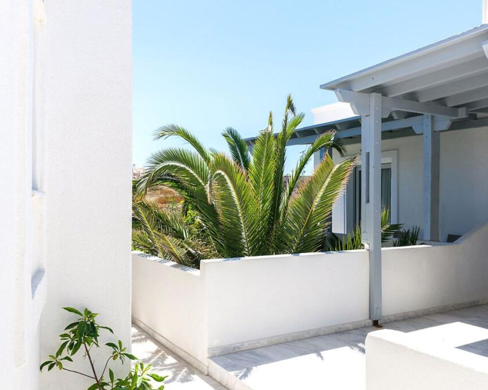 Memories Beach Hotel