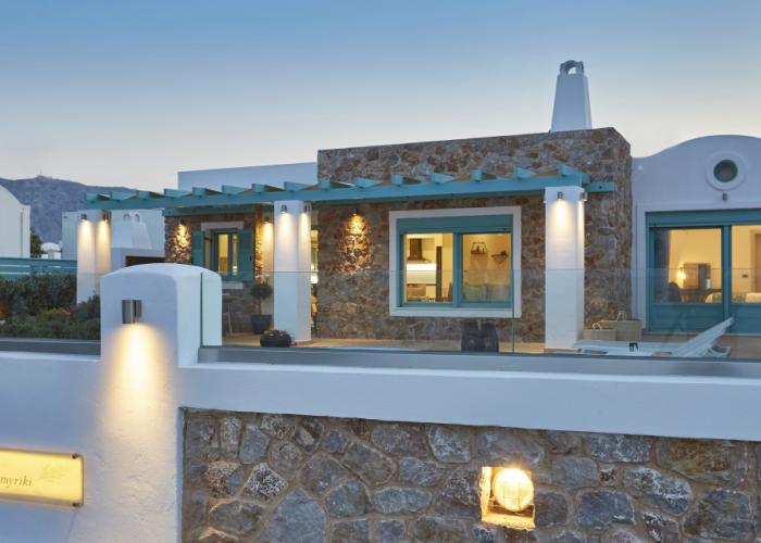 Almyriki Beach Villa