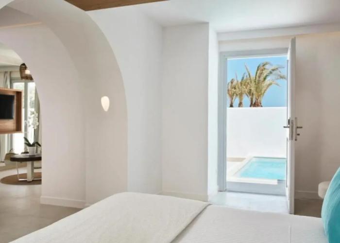 Nikki Beach Resort & Spa Santorini