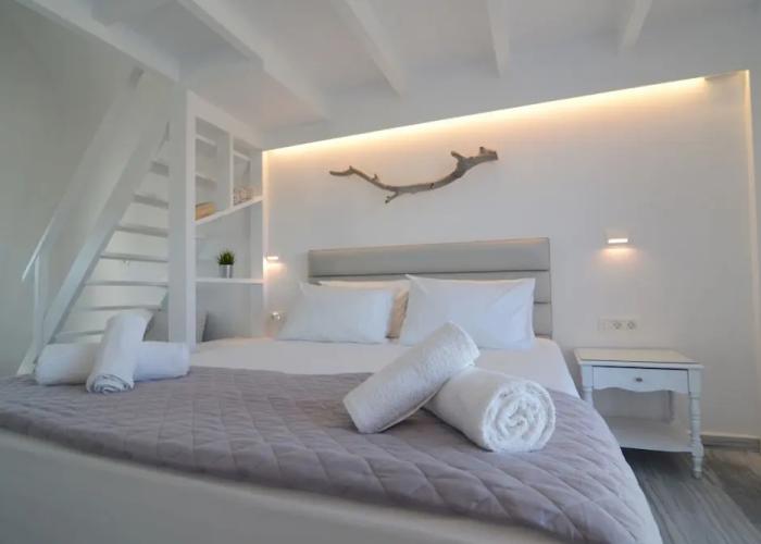 Hermoso Luxury Suites