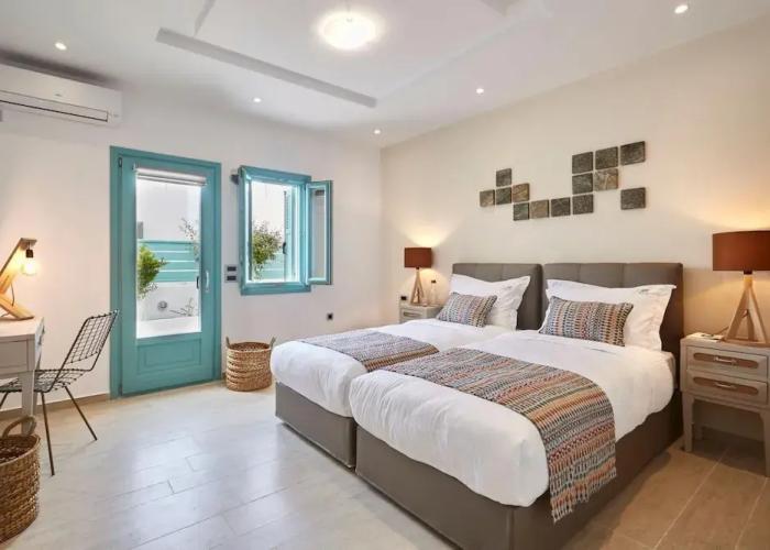 Almyriki Beach Villa Santorini 3 Bedroom Villa With Private Pool