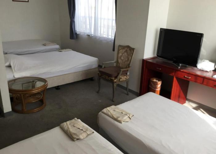 Hotel Peace Land Ishigakijima