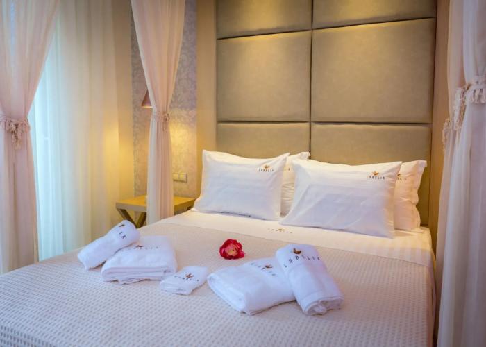 Lobelia Luxury Suites