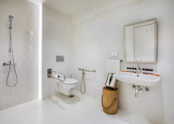Cocoons Luxury Suites & Villas