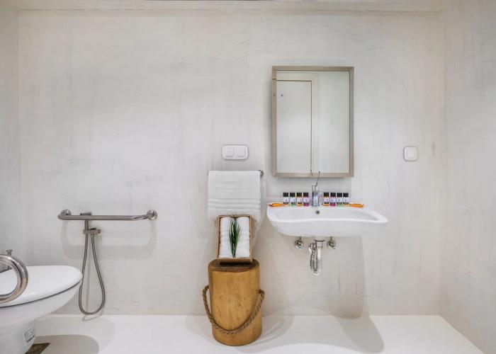Cocoons Luxury Suites & Villas