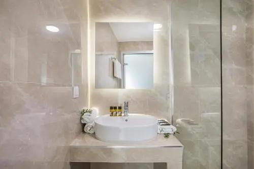 Alex Mare Suites