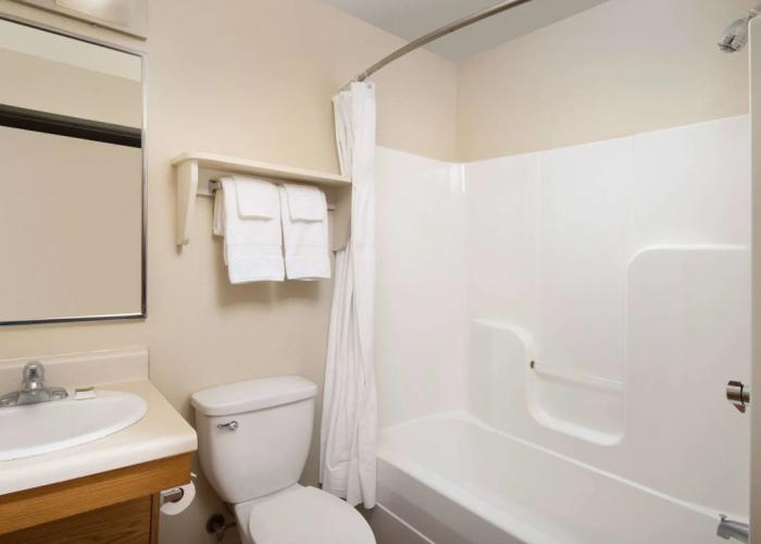 WoodSpring Suites Williston