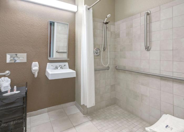 Microtel Inn & Suites by Wyndham Williston