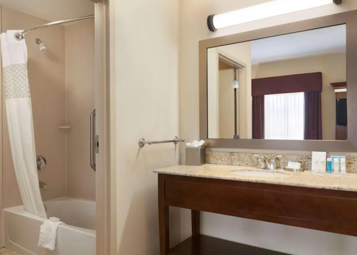 Hampton Inn & Suites Williston