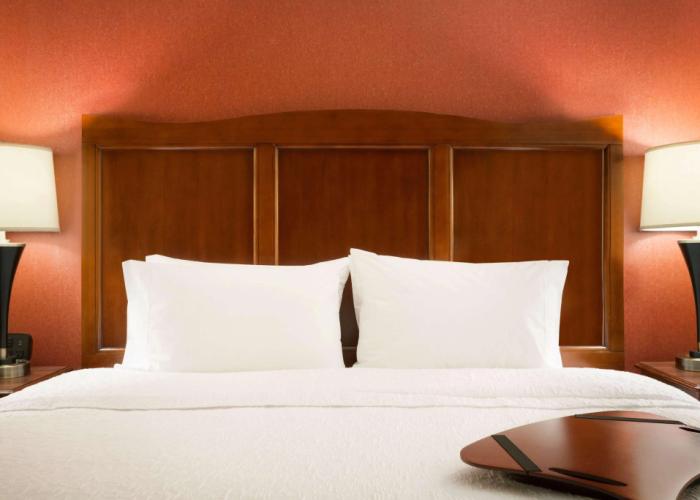 Hampton Inn & Suites Williston